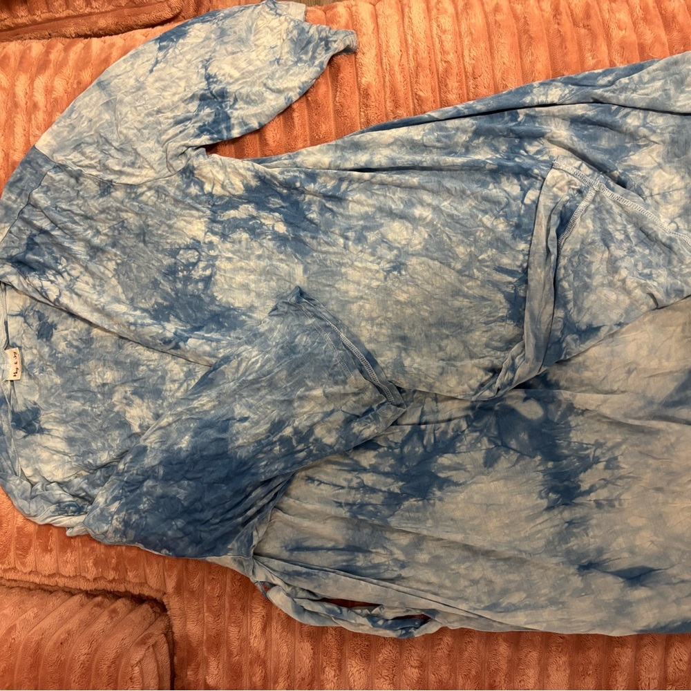Blue Tie-Dye Robe - Picture 6 of 6